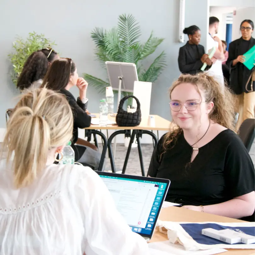 Séance de coaching professionnel à l'EMCD